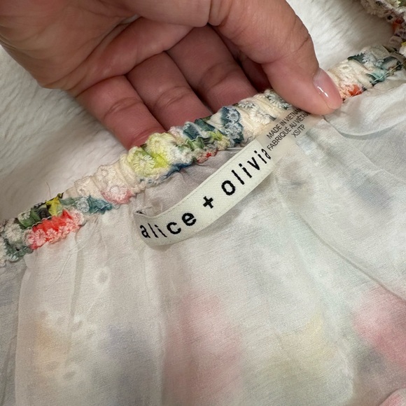 Alice + Olivia Rowa Embroided Floral Tiered Puffed Long Sleeve Top Size XS - Picture 8 of 8